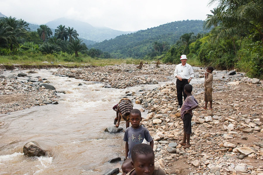 Germán Arconada, nuestro padre “Padre Arconada” – In memoriam