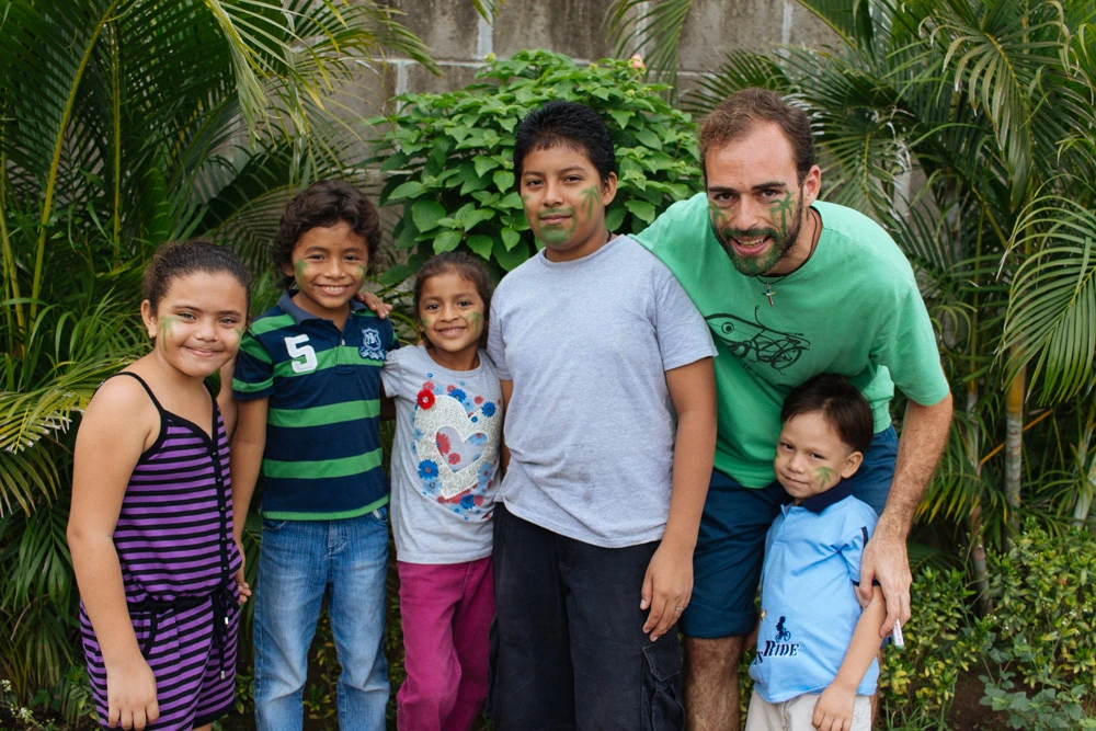 Somos una pequeña gota de agua en un inmenso océano