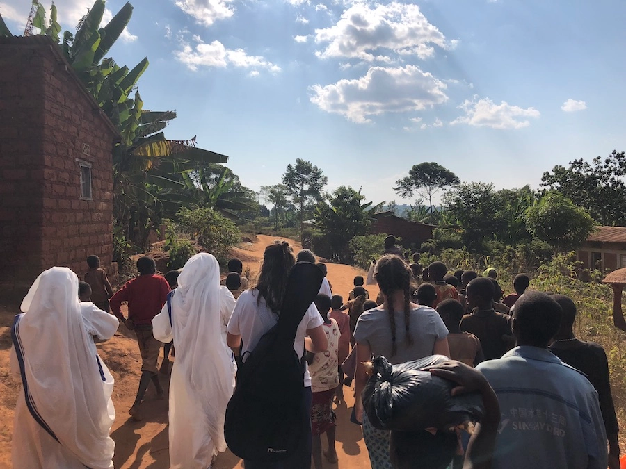 ¿Sister, en qué puedo ayudar?